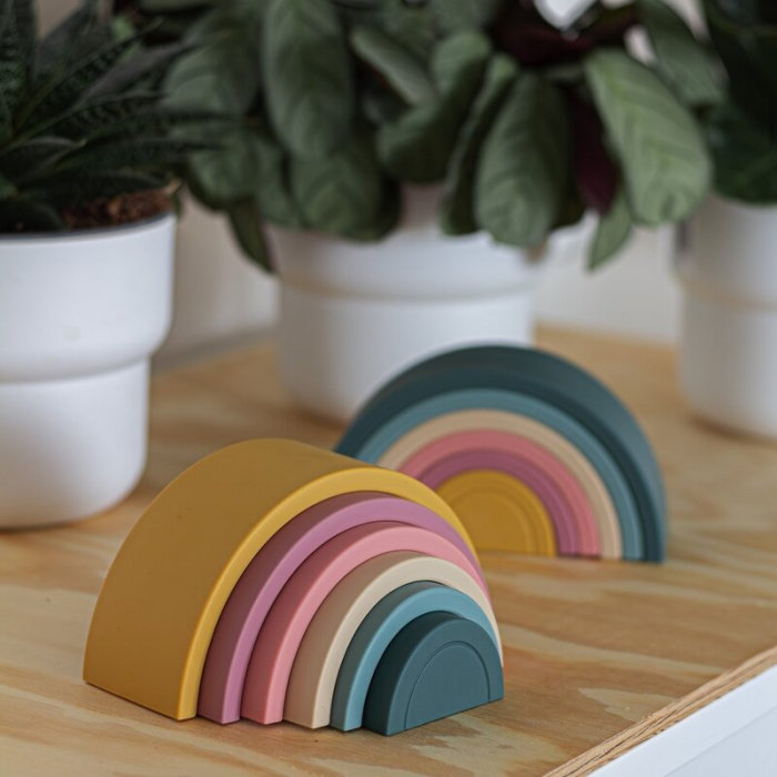 Jucarie pentru stivuire, Petite&Mars, Curcubeu, 14x7.5x5 cm, Silicon, Fara BPA, 6 piese, 12 luni+, Verde [6]