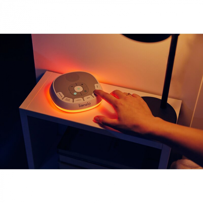 Lampa de veghe, Lionelo, BabyNap, 2 in 1, Wireless, Cu sunete si melodii de leagan, Cu 11 culori si 3 niveluri de luminozitate, Cu functie de redare si inregistrare batai inima, Alb [49]