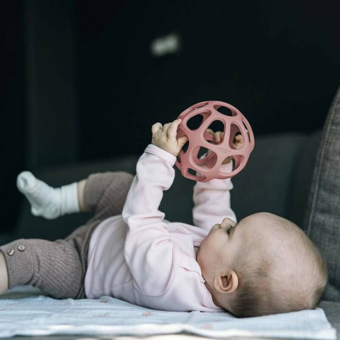 Minge, Free2Play, Pentru dentitie, Moale, Din silicon alimentar, Fara BPA, Dezvolta abilitatile motorii si coordonarea ochi-mana, Usor de curatat, Diametru 11 cm, 0 luni+, Green [2]