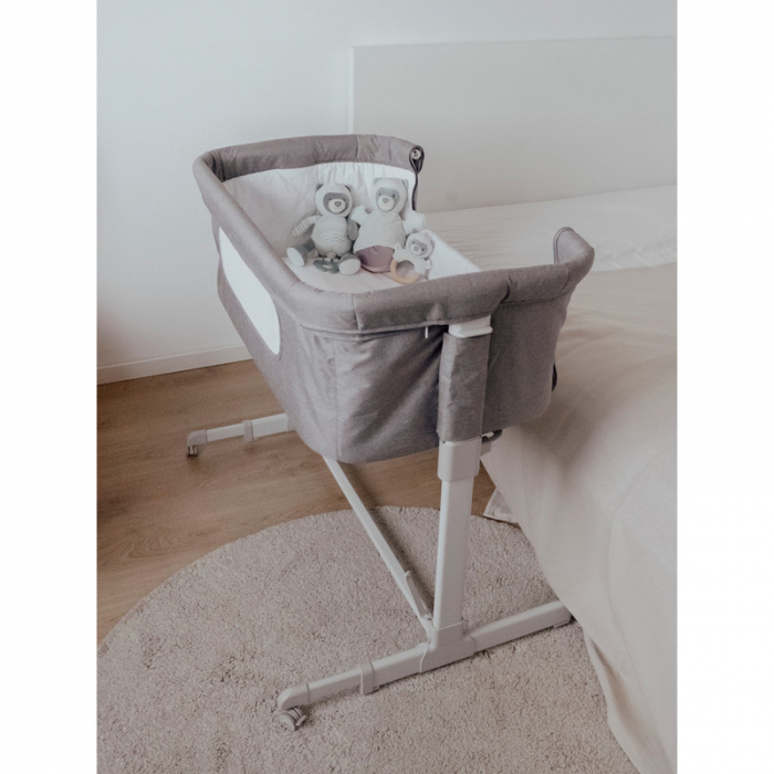 Patut co-sleeper, Feedo, Pliabil, Reglabil in 5 pozitii, Cu laterala detasabila, Include geanta de transport si salteluta, Cu roti, Greutate maxima suportata 9 kg, 0-5 luni, Gri [9]