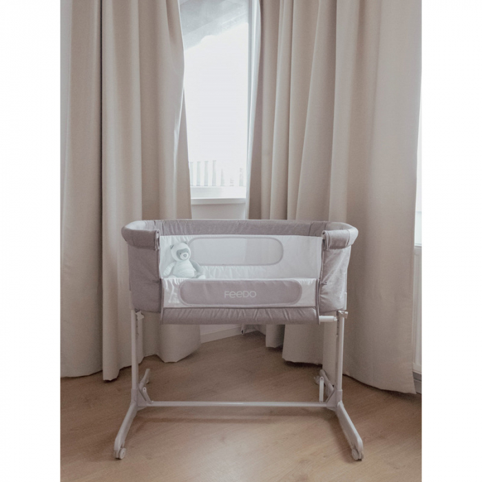 Patut co-sleeper, Feedo, Pliabil, Reglabil in 5 pozitii, Cu laterala detasabila, Include geanta de transport si salteluta, Cu roti, Greutate maxima suportata 9 kg, 0-5 luni, Gri [8]