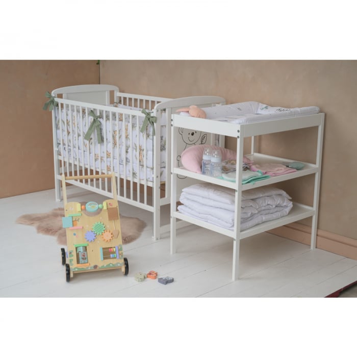 Patut din lemn bebe, 120x60 cm, Din lemn de pin si mdf, Stabil si rezistent, Inaltime saltea reglabila pe 3 nivele, Laterala cu 3 bete detasabile, EN716-1, EN716-2, Alb, Babyneeds, Timmi [7]