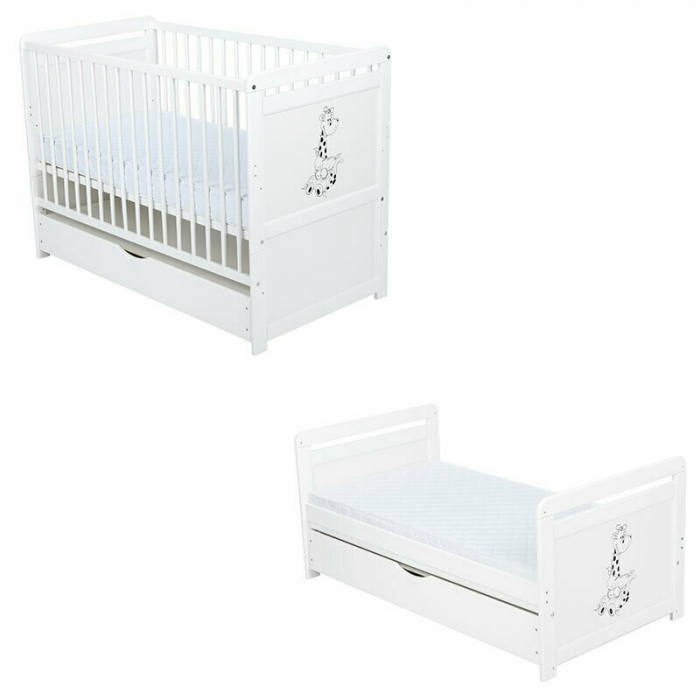 Patut din lemn bebe, Transformabil pentru junior, 120x60 cm, Cu sertar cu capac, Din lemn de pin si mdf, Stabil si rezistent, Inaltime reglabila pe 3 nivele, Laterala cu 3 bete detasabile, EN716-1 EN7 [1]