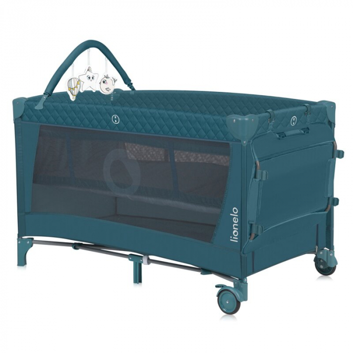 Patut pliant, Lionelo, Flower, Cu doua nivele, Cu arcada, Geanta transport, Masuta de infasat, Bara cu jucarii, Fereastra laterala, 120x60 cm, Conform cu standardele europeane de securitate EN 716 si  [3]