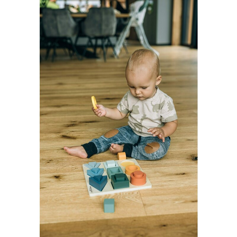 Puzzle copii, Free2Play, Din lemn, Cu sortare forme, Incurajeaza imaginatia, Dezvolta abilitatile motorii fine si coordonarea ochi-mana, 22,2x22,2x4,2 cm, 12 luni+, Multcolor [10]