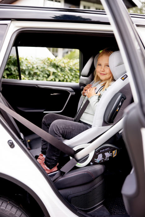 Scaun auto BeSafe Stretch [3]