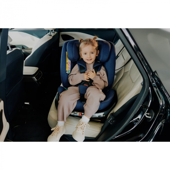 Scaun auto, Lionelo, Bastiaan One i-Size, 4 in 1, Protectie laterala, Cu spatar inclinabil in 4 pozitii, Cu tetiera reglabila in 13 pozitii, Rotire 360 grade, Top Tether, 0-36 Kg, 40-150 cm, Cu Isofix [40]