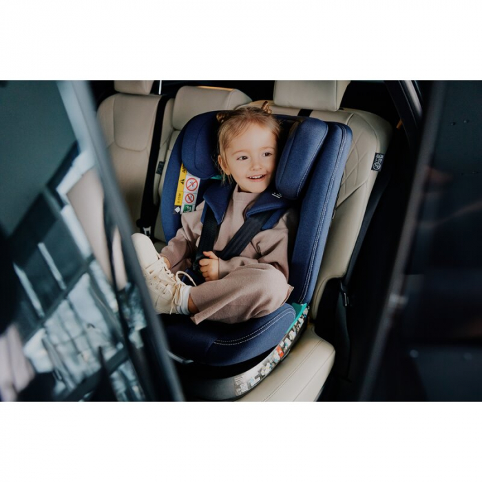 Scaun auto, Lionelo, Bastiaan One i-Size, 4 in 1, Protectie laterala, Cu spatar inclinabil in 4 pozitii, Cu tetiera reglabila in 13 pozitii, Rotire 360 grade, Top Tether, 0-36 Kg, 40-150 cm, Cu Isofix [45]