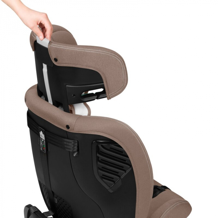Scaun auto, Lionelo, Bastiaan One i-Size, 4 in 1, Protectie laterala, Cu spatar inclinabil in 4 pozitii, Cu tetiera reglabila in 13 pozitii, Rotire 360 grade, Top Tether, 0-36 Kg, 40-150 cm, Cu Isofix [24]