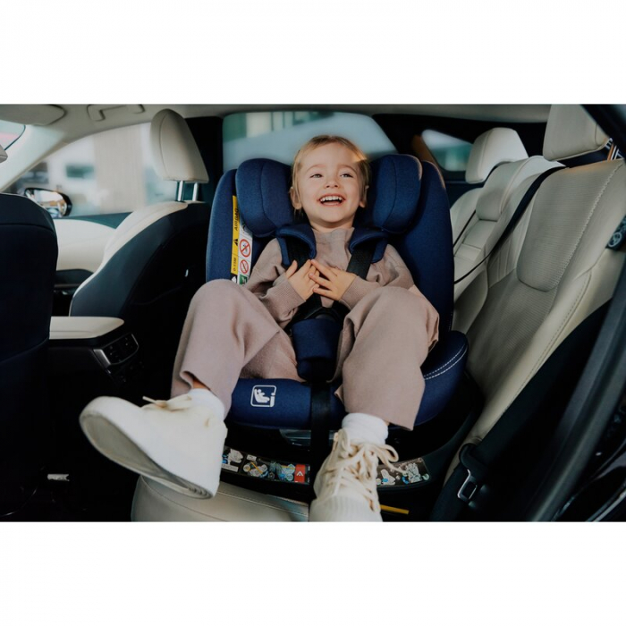 Scaun auto, Lionelo, Bastiaan One i-Size, 4 in 1, Protectie laterala, Cu spatar inclinabil in 4 pozitii, Cu tetiera reglabila in 13 pozitii, Rotire 360 grade, Top Tether, 0-36 Kg, 40-150 cm, Cu Isofix [38]