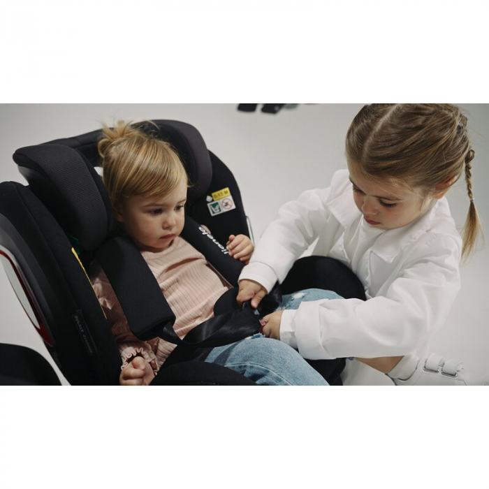 Scaun auto, Lionelo, I-size Antoon Plus, Pozitie de somn, Protectie laterala, Rotire 360 grade, 0-18 kg, Cu Isofix si picior de sustinere, Negru, Testat ADAC, Conform cu standardul european de securit [42]