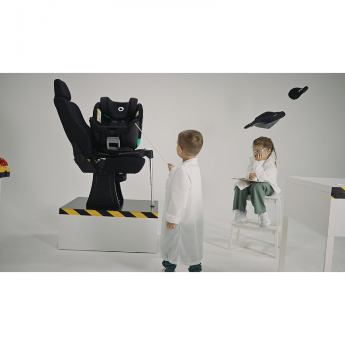 Scaun auto, Lionelo, I-size Antoon Plus, Pozitie de somn, Protectie laterala, Rotire 360 grade, 0-18 kg, Cu Isofix si picior de sustinere, Negru, Testat ADAC, Conform cu standardul european de securit [38]