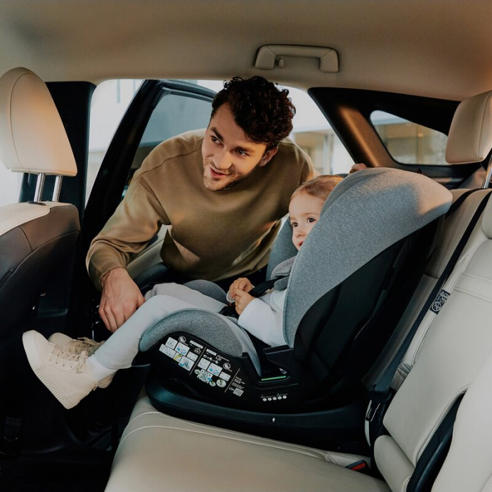 Scaun auto, Lionelo, Lavender I-size, Isofix, Cu centura TopTether, Cu spatar inclinabil in 5 pozitii, Cu tetiera reglabila in 13 pozitii, Instalare cu fata inainte, 9-36 Kg, 76-150 cm, Conform cu ECE [16]