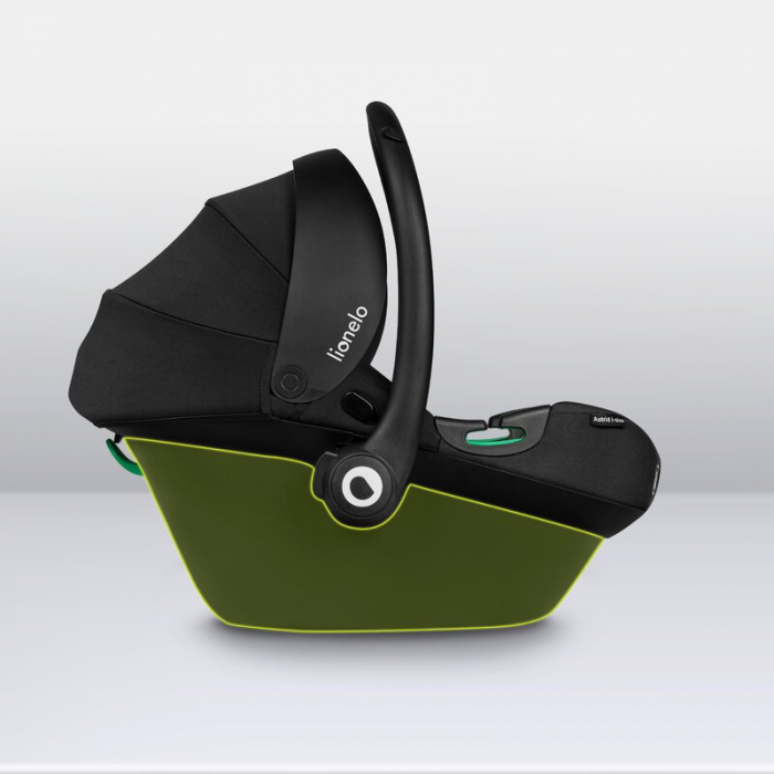 Scoica auto, Lionelo, i-Size Astrid, Include baza Isofix, 0-13 Kg, 40-87 cm, Cu maner si capotina reglabile, Cu protectie laterala avansata, Salteluta confortabila, Testat ADAC, Conform cu R129, Negru [29]