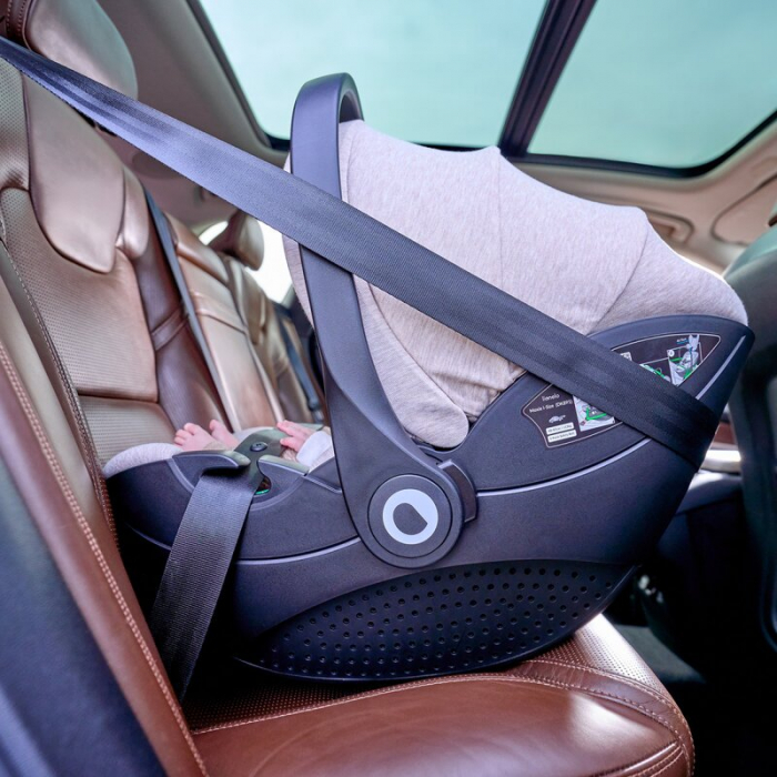 Scoica auto, Lionelo, Moxie, i-Size, 40-87 cm, Tetiera reglabila, intarita cu spuma de memorie, Carcasa ventilata, Din bambus, Protectie avansata, Conform cu R129, Bej [16]