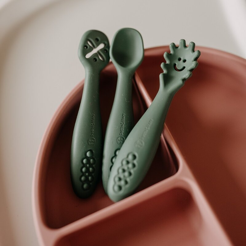 Set 3 lingurite, Petite&Mars, Take&Match, Din silicon, Diverse forme, Pentru supa, paste, alimente usoare, Dezvolta simturile si abilitatile senzoriale, Adecvate pentru masina de spalat vase, Fara BPA [6]