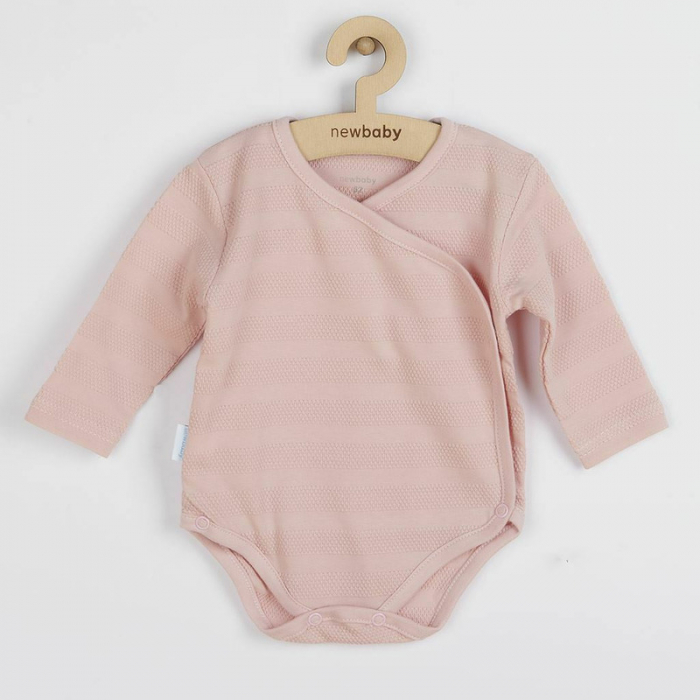 Set 3 piese, New Baby, Include body cu maneca lunga, pantalonasi cu botosei, caciulita, Marime 62, Din bumbac 100%, I am Pink [4]