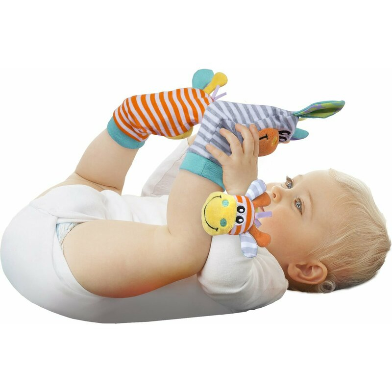 Set jucarii zornaitoare, Playgro, Include sosete interactive si 2 bratari, Inchidere cu velcro, Stimuleaza dezvoltarea senzoriala si tactila, 6 luni+, Jungle Wrist Rattle and Foot Finder [6]