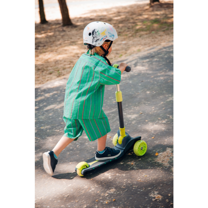 Trotineta, Lionelo, Timy, Copii, Ultrapliabila, Pana la 50 Kg, Cu design ergonomic, Cu lumini LED, 26 5 x 60 x 64-76 cm, 3 ani+, Roz [20]