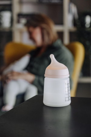 Biberon anticolici Suavinex Zero Zero cu tetină din silicon [10]