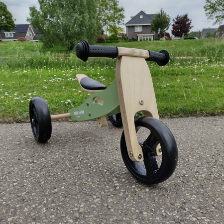 Bicicleta/tricicleta fara pedale, Free2Move, Din lemn, 2 in 1, Functie de bicicleta echilibru, Scaun reglabil, Roti ajustabile, Manere antiderapante, Varsta 1-3 ani, Conform cu standardele europene EN [15]