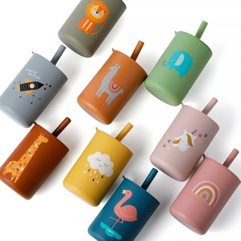 Cana din silicon, Bocioland, Cu pai, 150 ml, Fara BPA, 6 luni+, Ballon [1]
