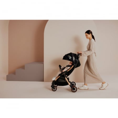 Carucior sport, Lionelo, Julie One, Editie limitata Golden Moments, De la nastere, Greutate redusa, Cu accesorii, Cadru din aluminiu, 0-22 kg, Pliere compacta pentru avion, Conform cu standardele euro [41]
