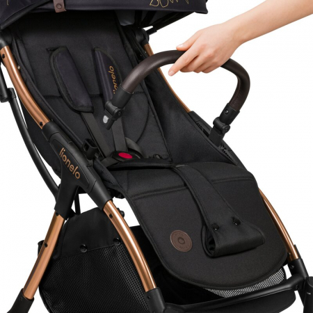 Carucior sport, Lionelo, Julie One, Editie limitata Golden Moments, De la nastere, Greutate redusa, Cu accesorii, Cadru din aluminiu, 0-22 kg, Pliere compacta pentru avion, Conform cu standardele euro [14]
