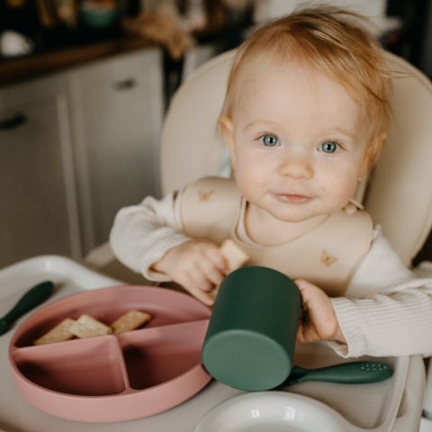 Farfurie compartimentata, Petite&Mars, Take&Match, Din silicon, Rotunda, Cu ventuza si 3 compartimente, Adecvata pentru masina de spalat vase si microunde, Nu absoarbe mirosuri, Fara BPA, 500 ml, 6 lu [3]