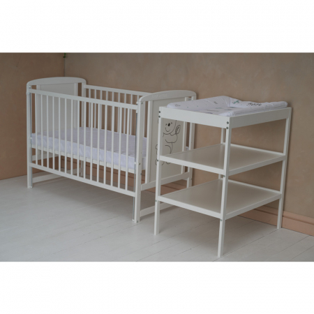 Patut din lemn bebe, 120x60 cm, Din lemn de pin si mdf, Stabil si rezistent, Inaltime saltea reglabila pe 3 nivele, Laterala cu 3 bete detasabile, EN716-1, EN716-2, Alb, Babyneeds, Timmi [9]