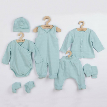 Imbracaminte si Accesorii - Set 7 piese, New Baby, Include body cu maneca lunga, bluza, pantalonasi cu botosei, salopeta fara maneci, caciulita, manusi, botosei, Marime 56, Din bumbac 100%, I am Blue