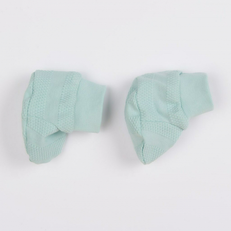 Set 7 piese, New Baby, Include body cu maneca lunga, bluza, pantalonasi cu botosei, salopeta fara maneci, caciulita, manusi, botosei, Marime 56, Din bumbac 100%, I am Blue [8]