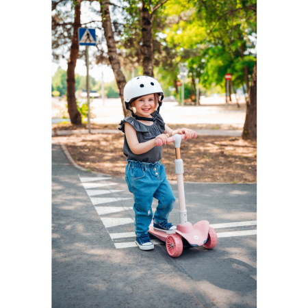 Trotineta, Lionelo, Timy, Copii, Ultrapliabila, Pana la 50 Kg, Cu design ergonomic, Cu lumini LED, 26 5 x 60 x 64-76 cm, 3 ani+, Roz [18]