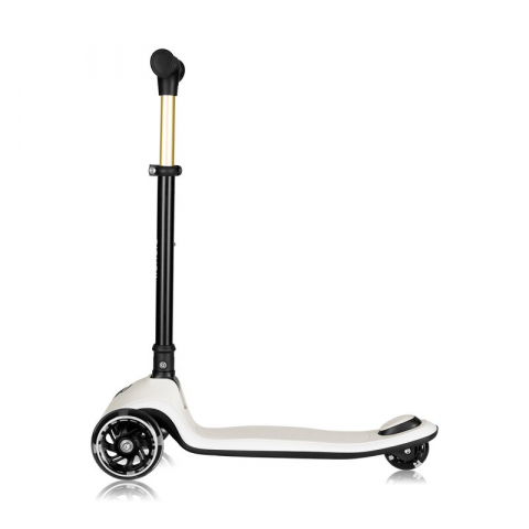 Trotineta pentru copii, Lionelo, Mey, Ultrapliabila, Cu lumini si cosulet, Maner ajustabil pe inaltime, 3 ani+, Pana la 50 Kg, Ultra usor, 2.8 kg, Conform cu standardul EN71-1/2/3, Certificata Interte [10]