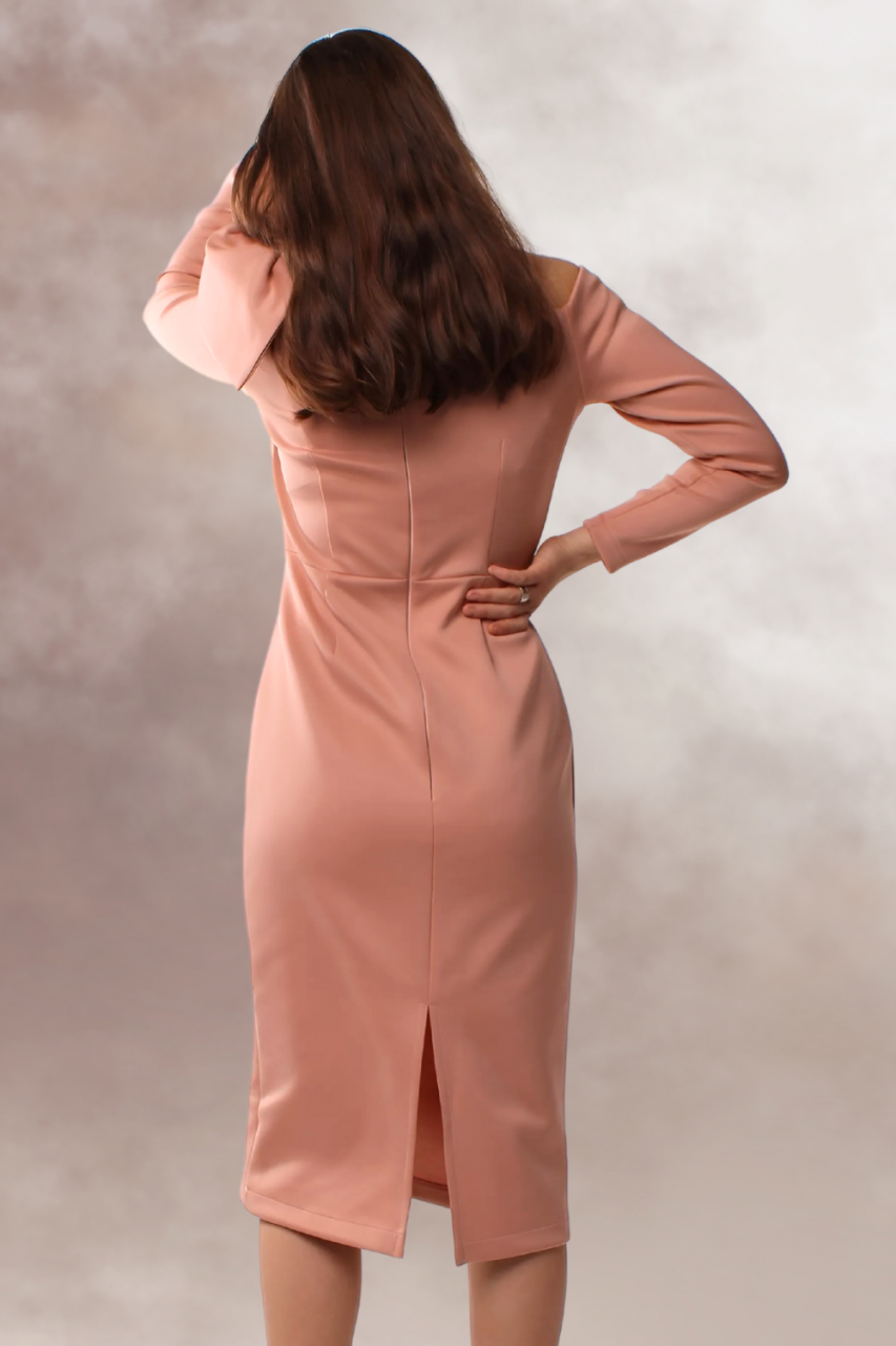 rochie eleganta midi roz pudra elastica umar gol maneca lunga [4]