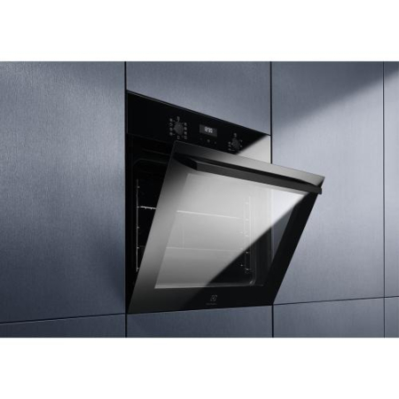 Cuptor incorporabil ELECTROLUX EOF5C50BZ, Electric, Autocuratare catalitica, 65 l, Clasa A, negru [1]