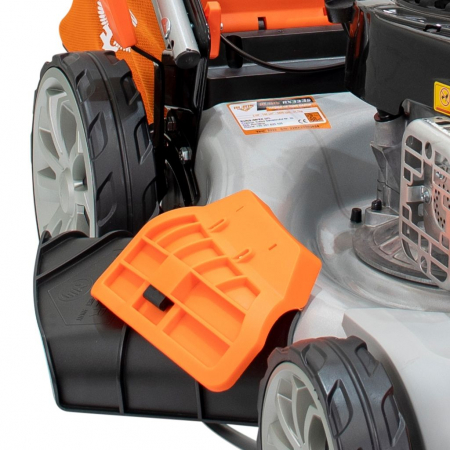 Masina de tuns gazon/iarba autopropulsata pe benzina RURIS RX333S,motor Briggs&Stratton, 3 CP, 140 CC, 4 timpi, 46 cm latime lucru, 25-75 mm inaltime lucru,carcasa metal, 65 l sac colector,rezervor 0.8 l [6]