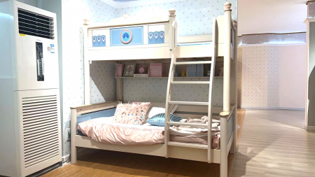 Pat supraetajat Bluey din lemn masiv  de stejar cu dulap scarăcod 601 [13]