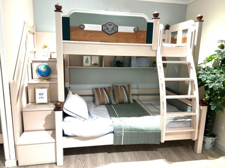 Paturi - Pat supraetajat Courage din lemn masiv  de stejar cu dulap scară  și pat suplimentar cod 605