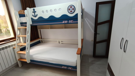 Paturi - Pat supraetajat Marin din lemn masiv de alun cod 6806A2