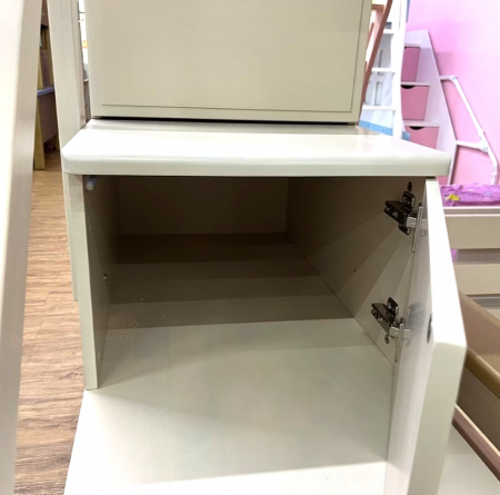 Pat supraetajat Courage din lemn masiv  de stejar cu dulap scară  și pat suplimentar cod 605 [9]