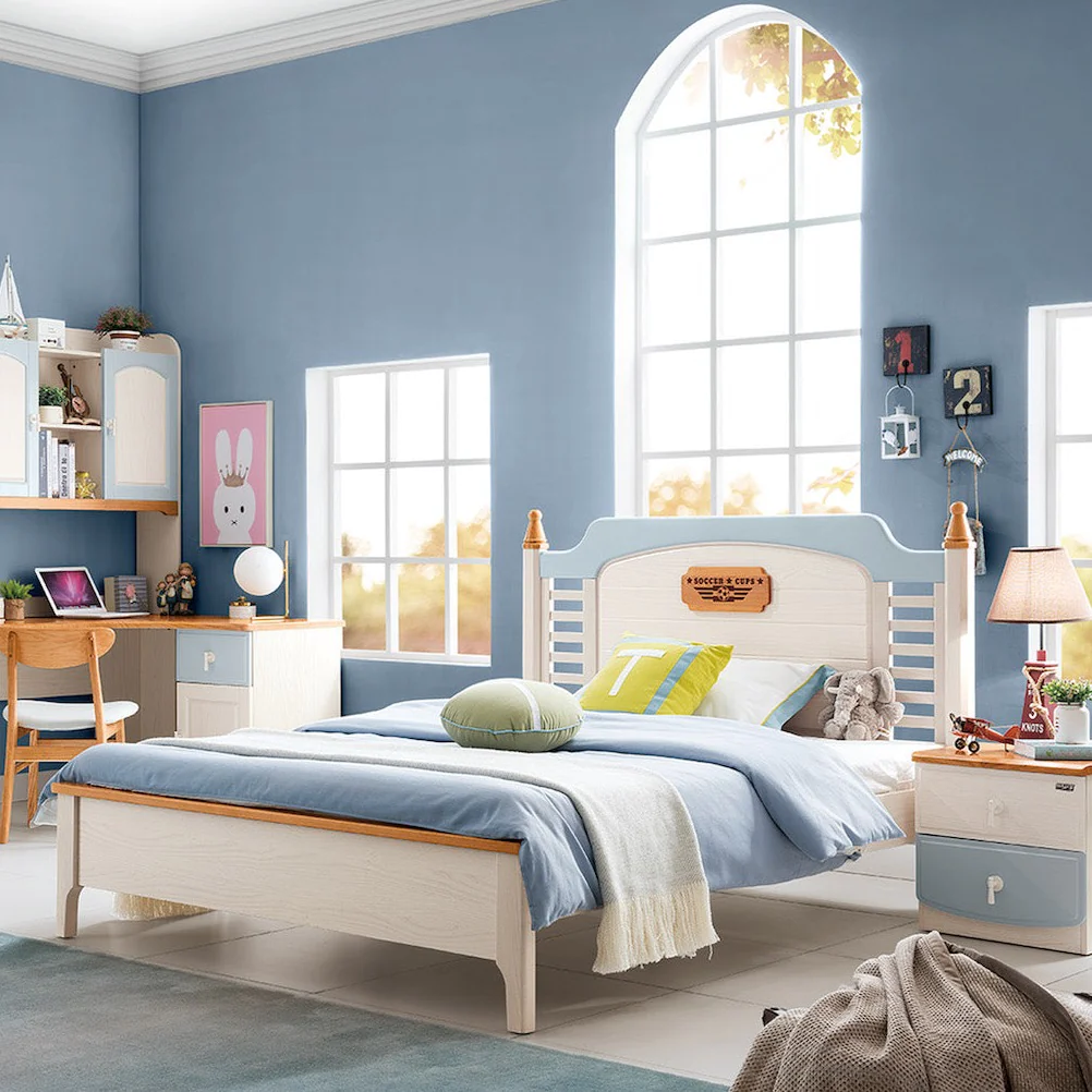 Set mobilier Football din  lemn de frasin pentru camera copii 4 piese: pat (saltea necesara 120 x 200cm), o noptiera, dulap 3 usi, birou colț -cod 5506 [1]