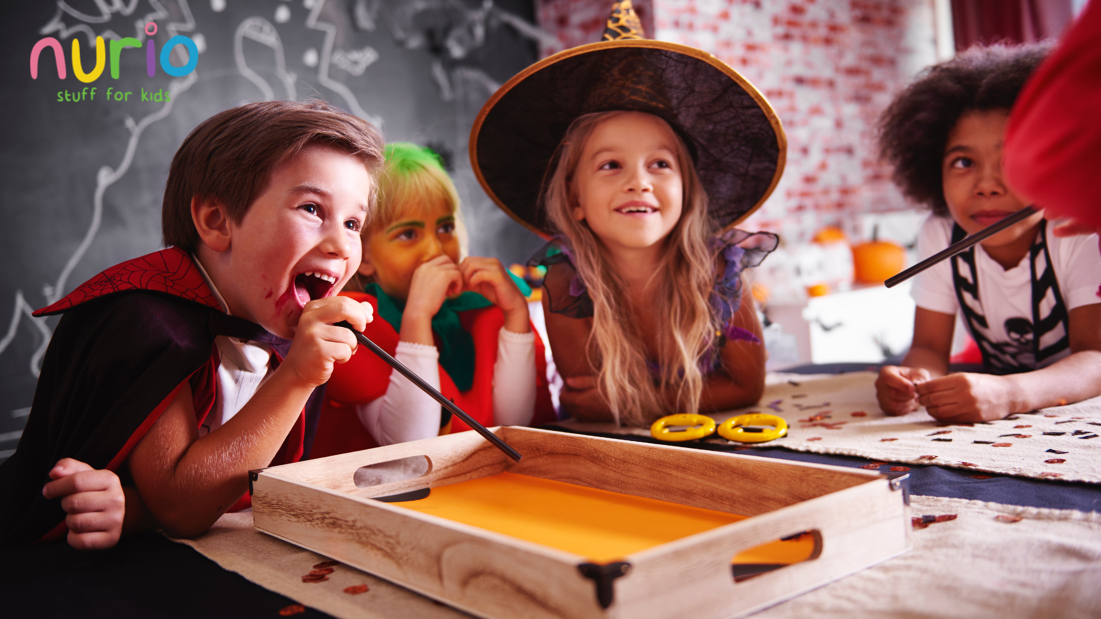 Joaca de Halloween: idei sigure și distractive pentru cei mai mici