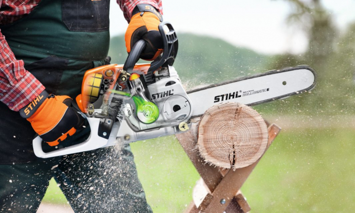 Motofierastrau pe benzina (drujba) Stihl MS 231 C-BE 2.7 cp, 5.1 kg [3]