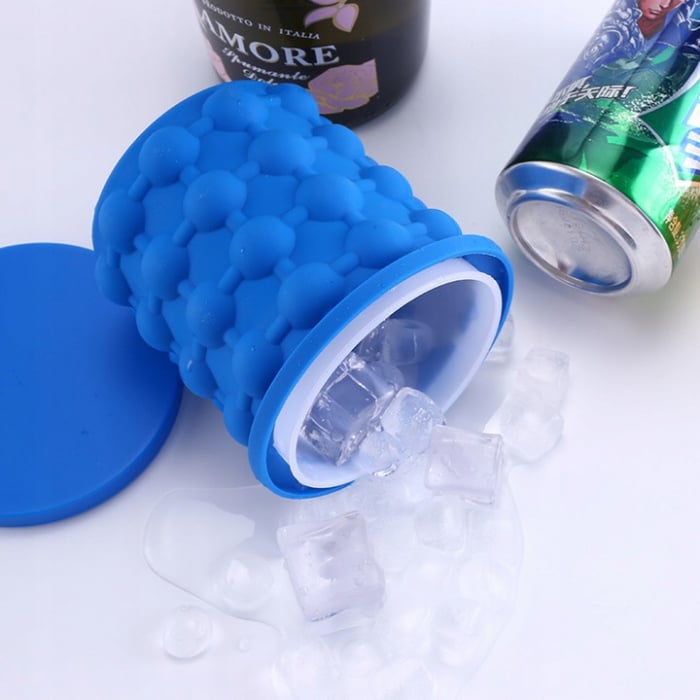 Frapiera si forma pentru cuburi de gheata, din silicon [4]