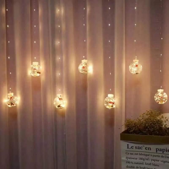 Instalatie perdea cu globuri si figurine Mos Craciun,10 globuri lumina Alb cald [5]