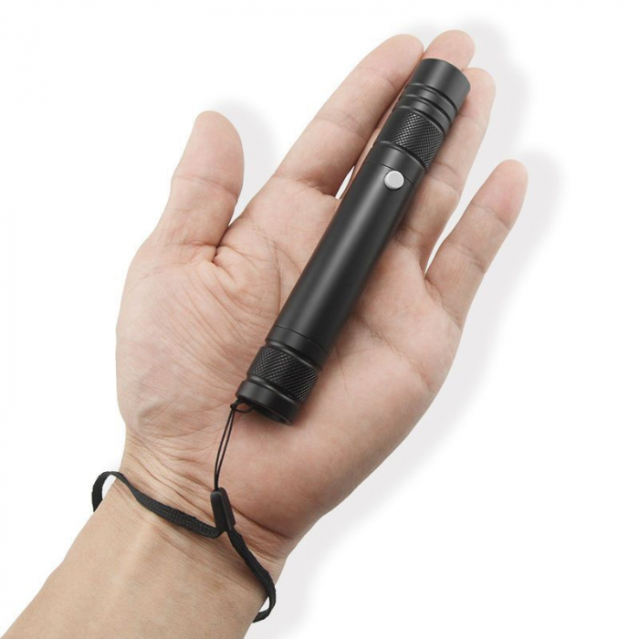Laser pointer verde putere 100 mW cu acumulator si incarcare USB [3]