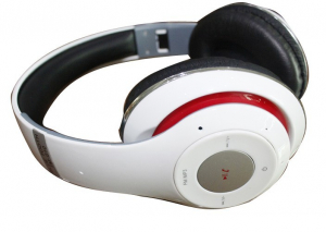 Electronice - Casti Dr. Dre cu acumulator si cablu detasabil si radio FM 
