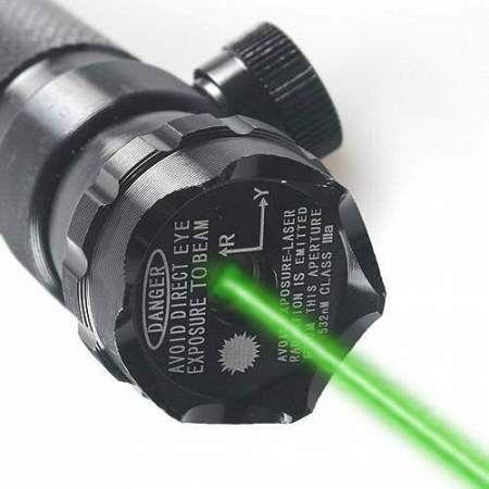 Laser pointer verde pentru arma sau pistol airsoft, cu prindere pe sina [1]