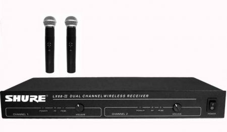 Microfoane fara fir ( Wireless ) - Sistem wireless cu 2 microfoane profesionale,Shure LX88-II